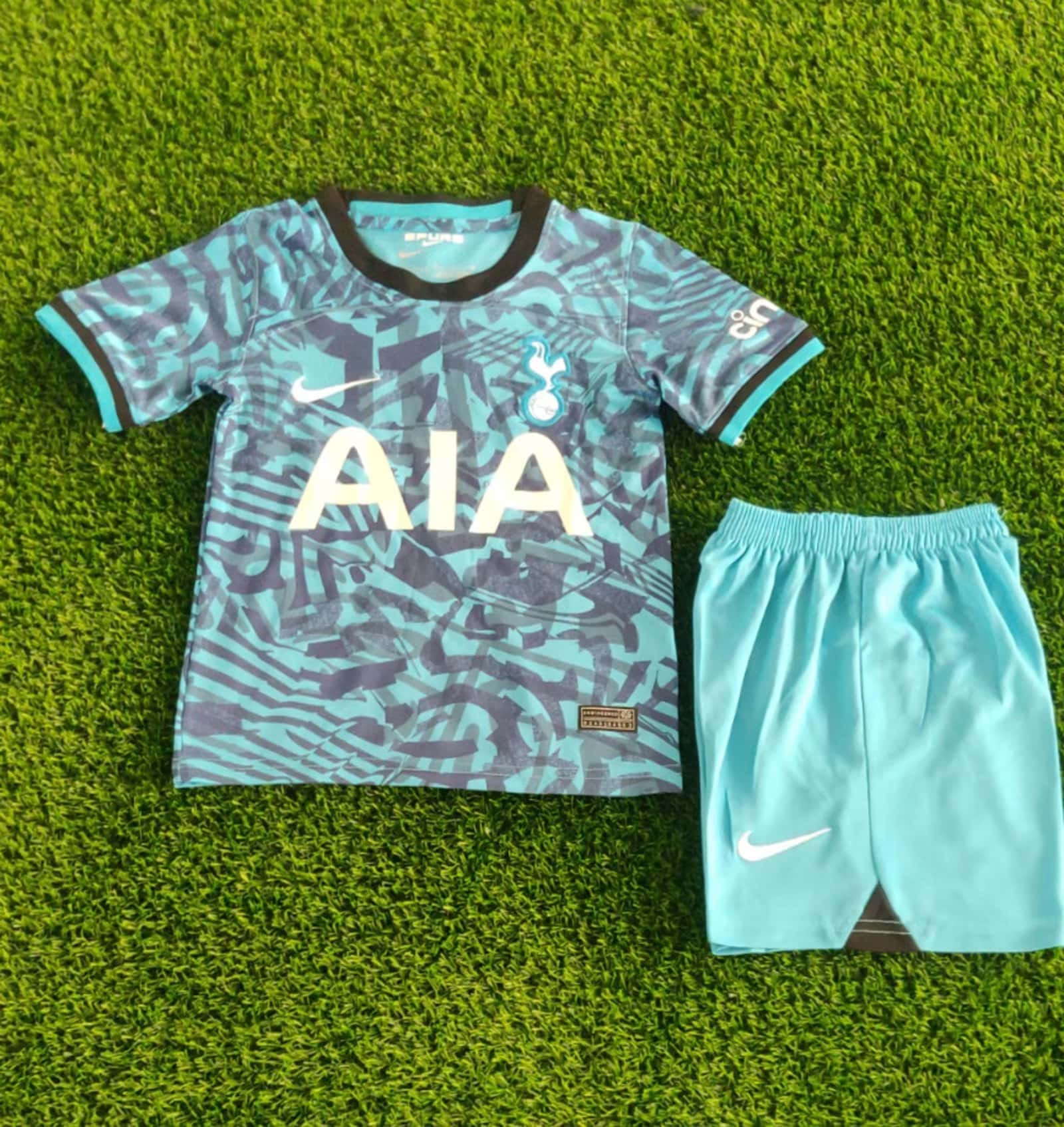 Tottenham Hotspur 2018-19 Authentic Green Youth Third Jersey