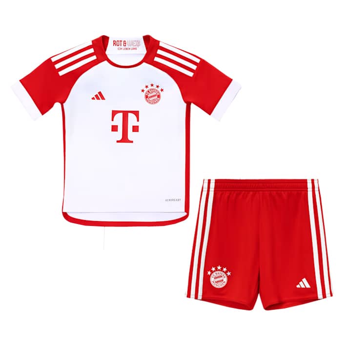 The Bayern Munich home jersey for the 2023/24 season